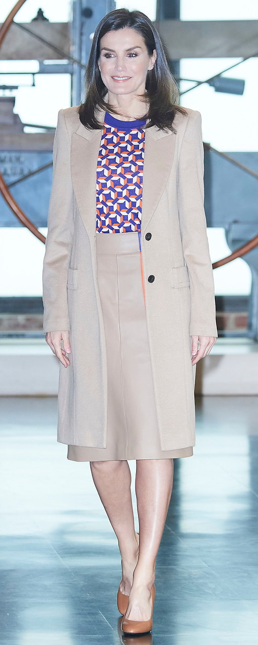 Hugo Boss Seplea Colorblock Leather A-Line Skirt - Queen Letizia Skirts ...