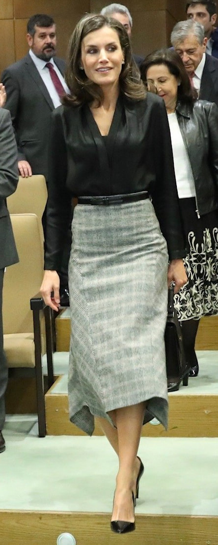 Queen Letizia of Spain steps out wearing favourite grey Massimo Dutti skirt